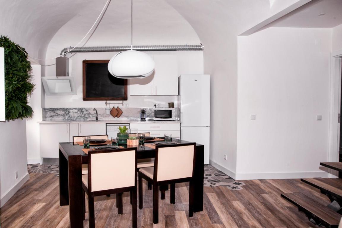 Casa Porta D'Aviz- Easy Parking Apartment Evora Luaran gambar